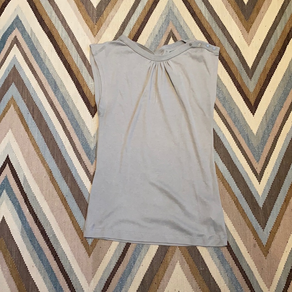 Hoss cap sleeve lightweight sweater with detailed buttons in front and back